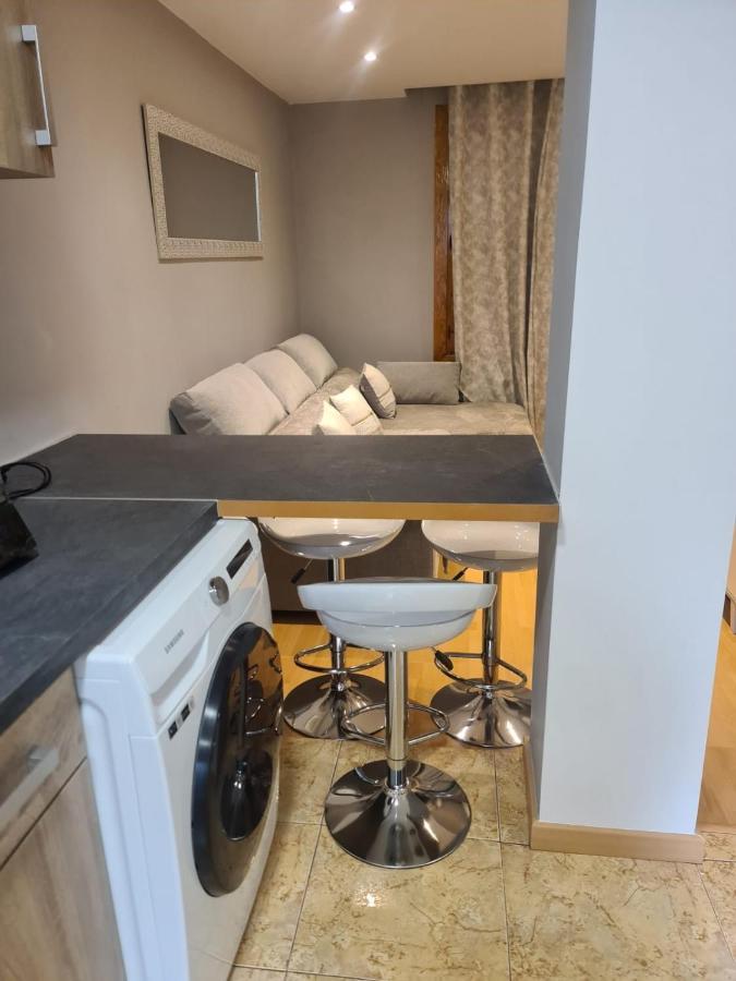 Apartamento Zaragoza Centro Bagian luar foto