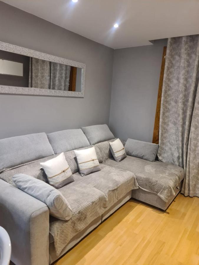 Apartamento Zaragoza Centro Bagian luar foto